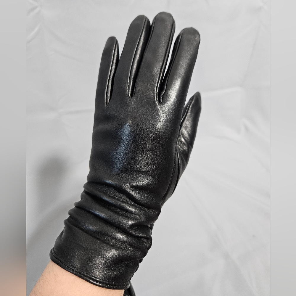 Hammon Moda Quiet Luxury Genuine Leather Black Gloves Lining Size 6 1/2 Small
